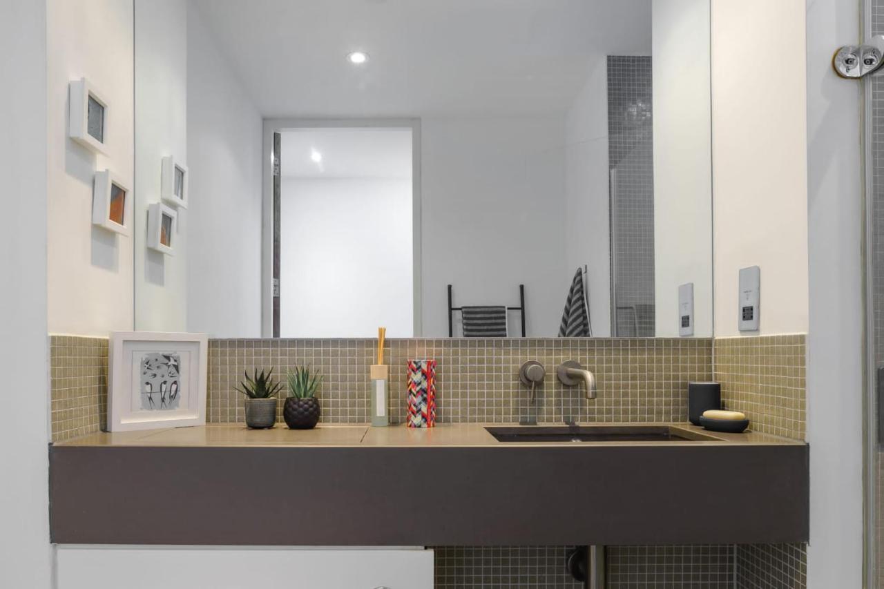 The Seafarer Apartment